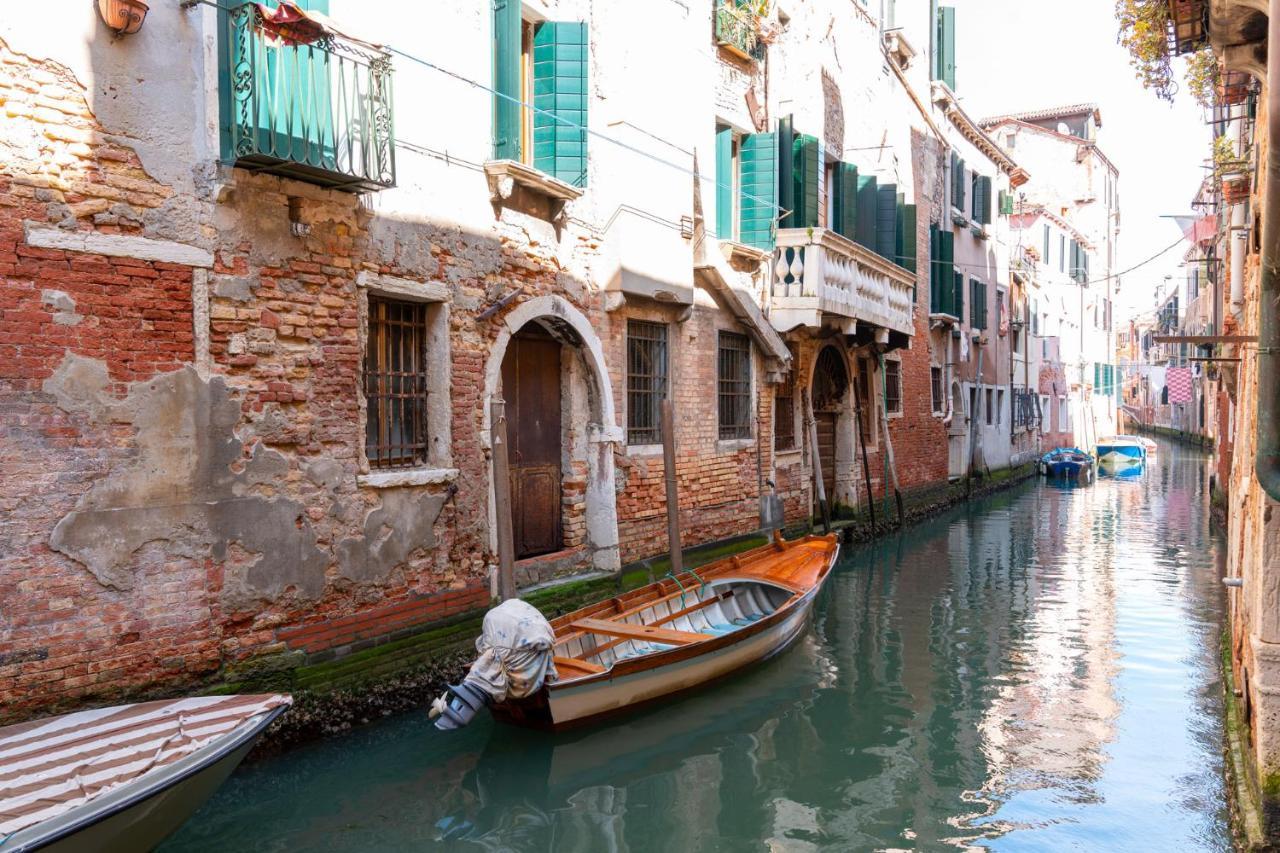 Casa Al Ponte Scudi - 4 Windows On The Canal Venezia Eksteriør bilde